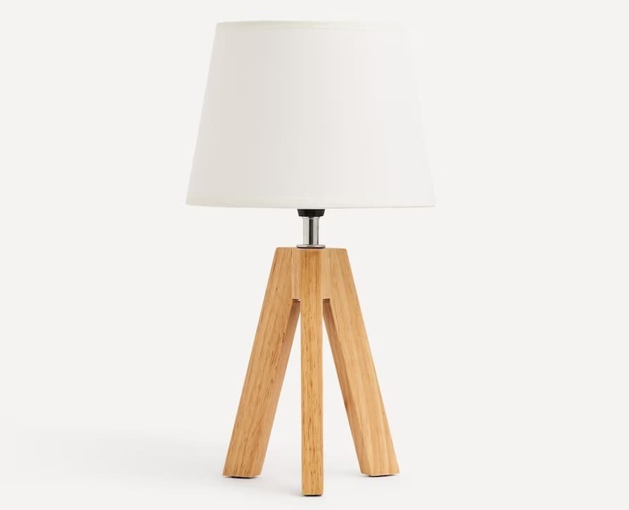 La lámpara de mesa modelo Mati en El Corte Inglés