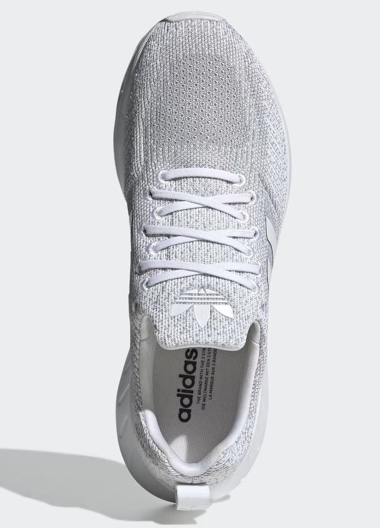 Zapatilla Swift Run 22 de Adidas