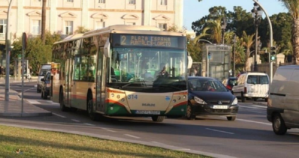 Algunas líneas de autobuses se verán afectadas por la Media Maratón