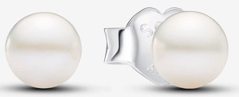 Pendientes de botón Perla Cultivada de Agua Dulce de 4.5mm de Pandora