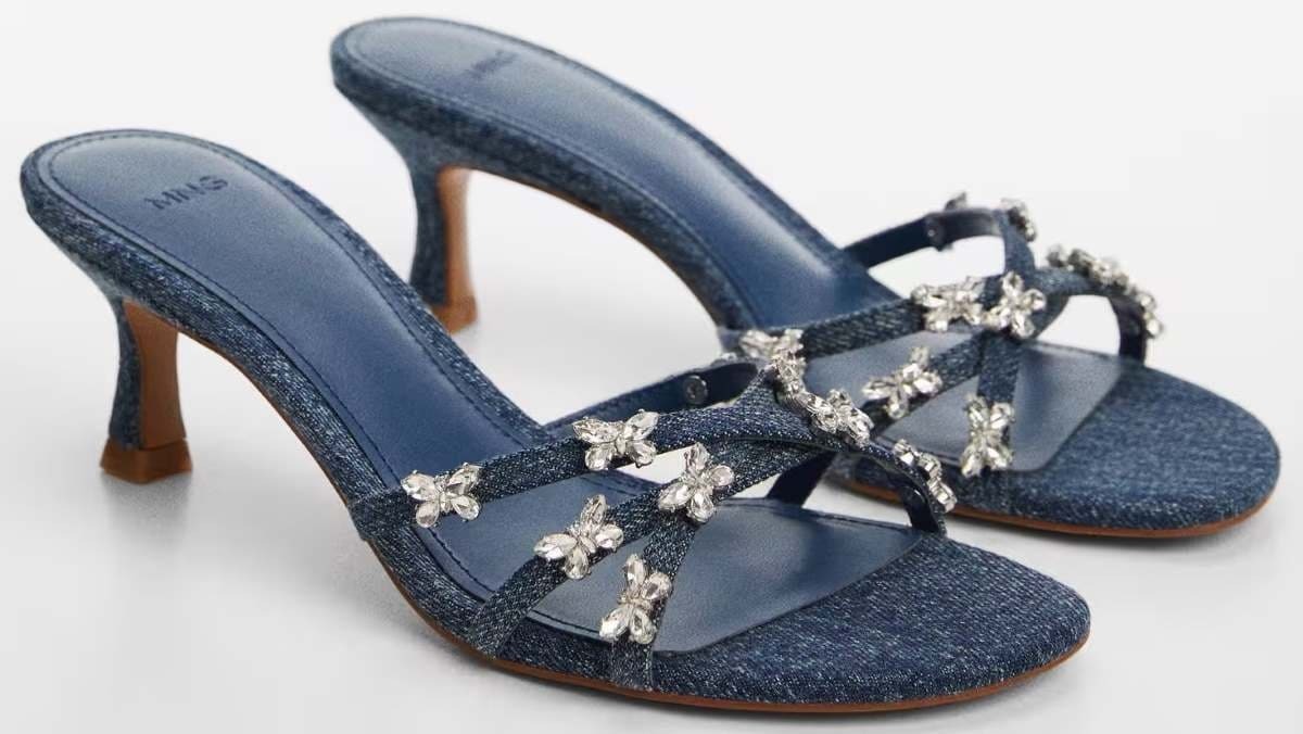 Sandalia denim tacón de Mango