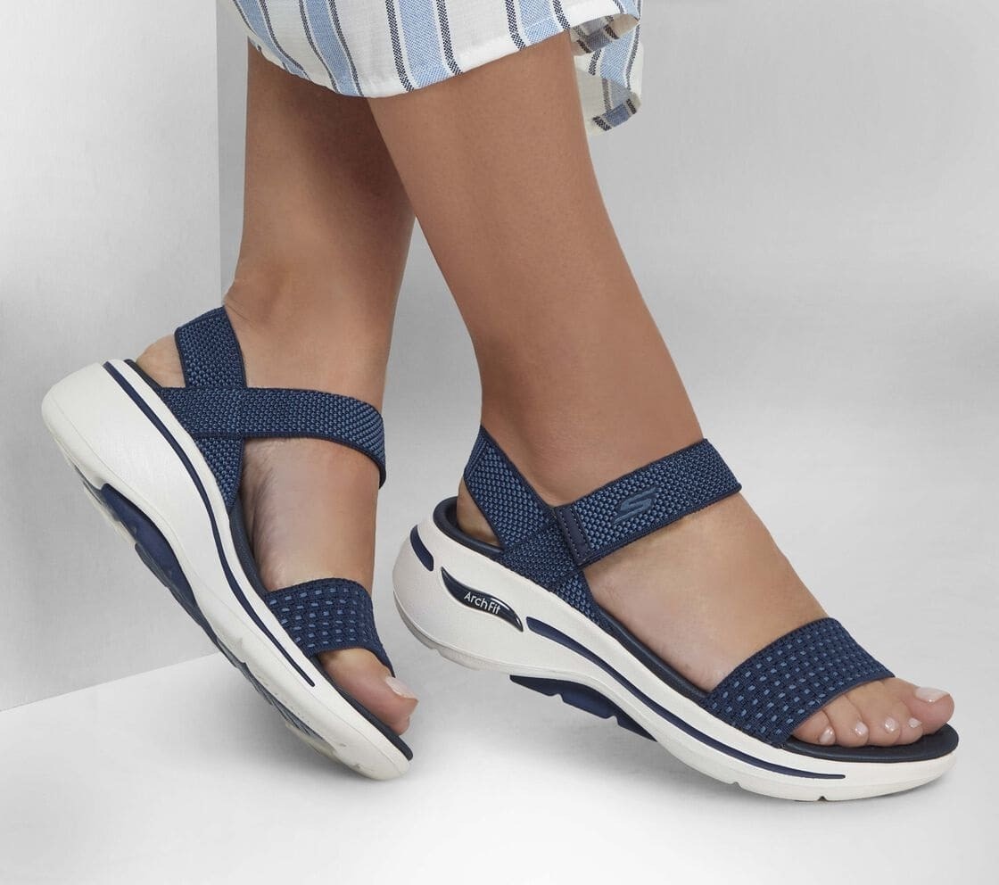 Sandalias GO WALK Arch Fit Sandal - Polished de Skechers