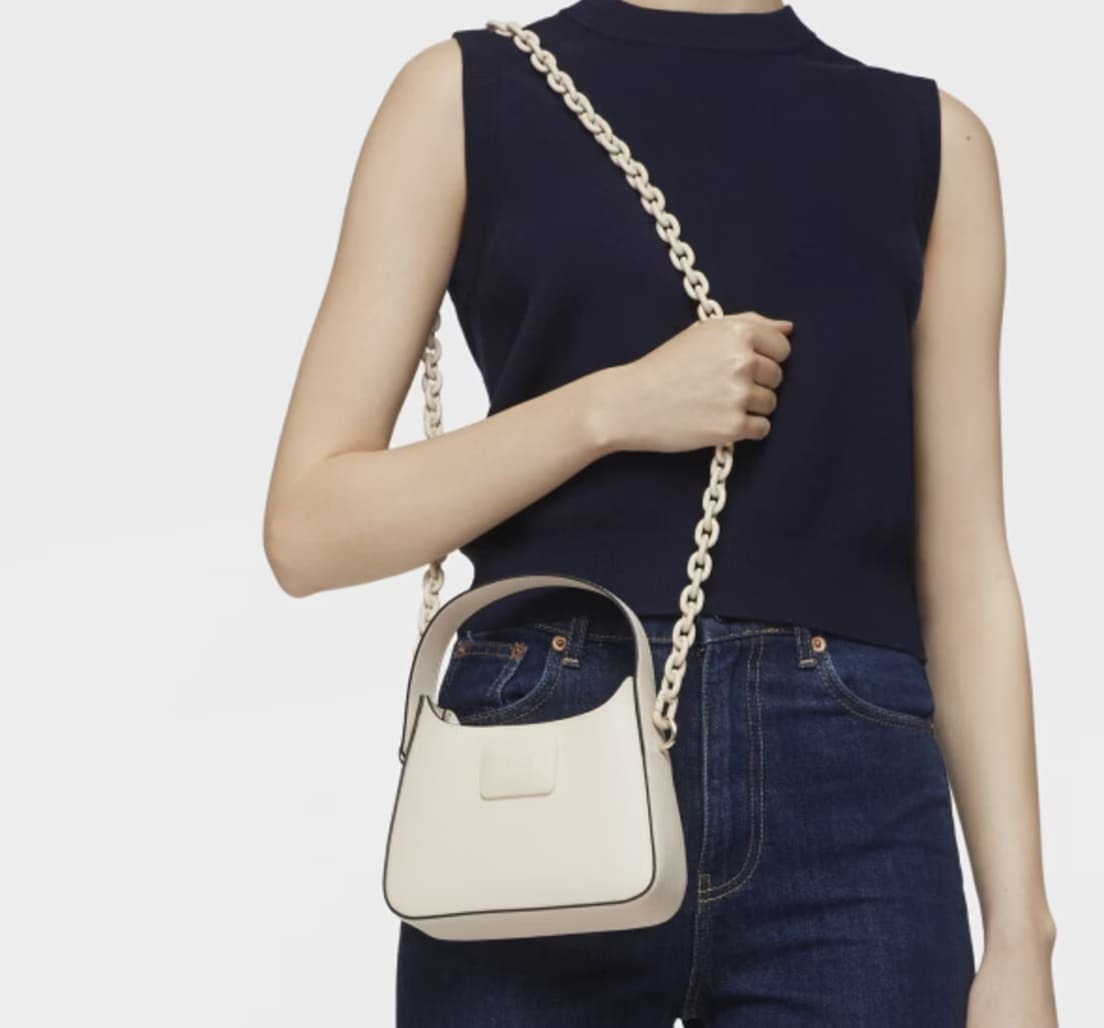 El bolso de hombro modelo Lucia de Tous