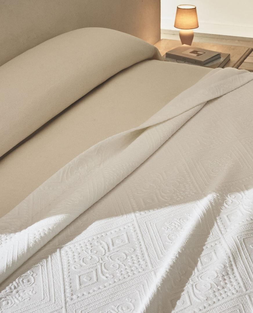 Colcha de algodón con diseño de figuras geométricas