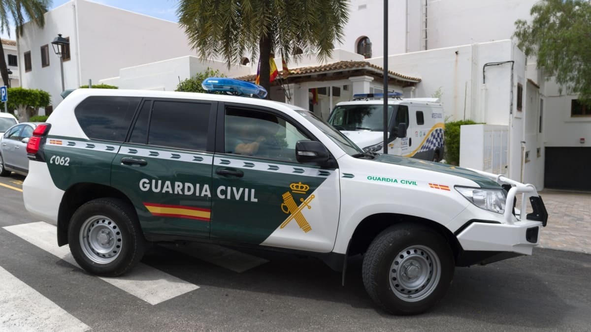 Un coche de la Guardia Civil