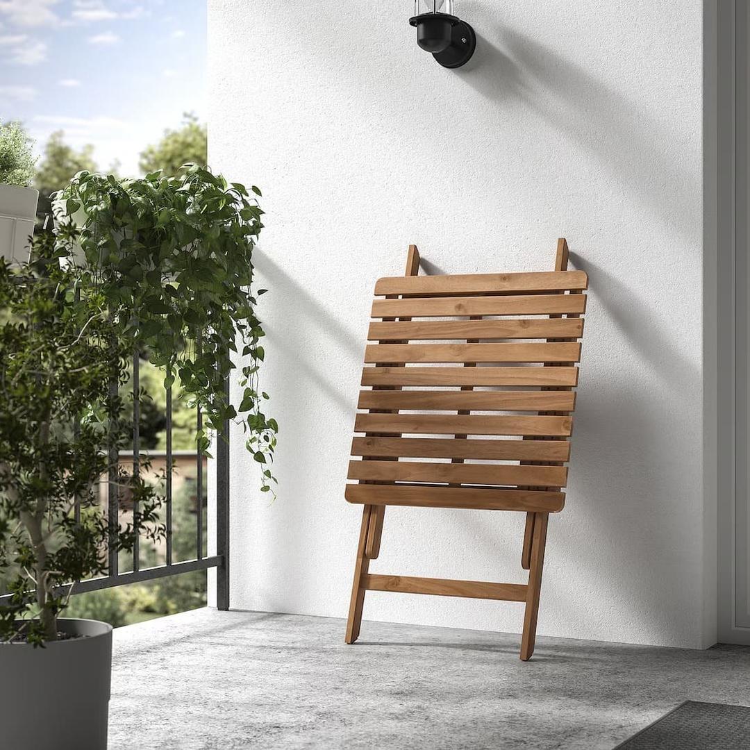 La nueva mesa de jardín plegable marrón oscuro ASKHOLMEN de Ikea