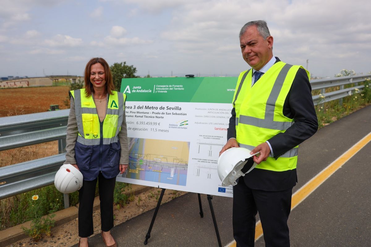 José Luis Sanz y Rocío Díaz visitan las obras de la línea 3 del Metro de Sevilla