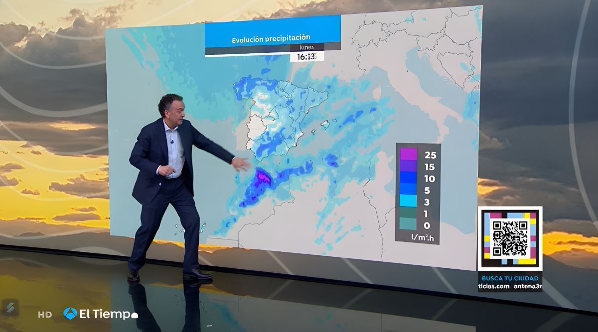 Roberto Brasero da la predicción del tiempo para el Lunes Santo