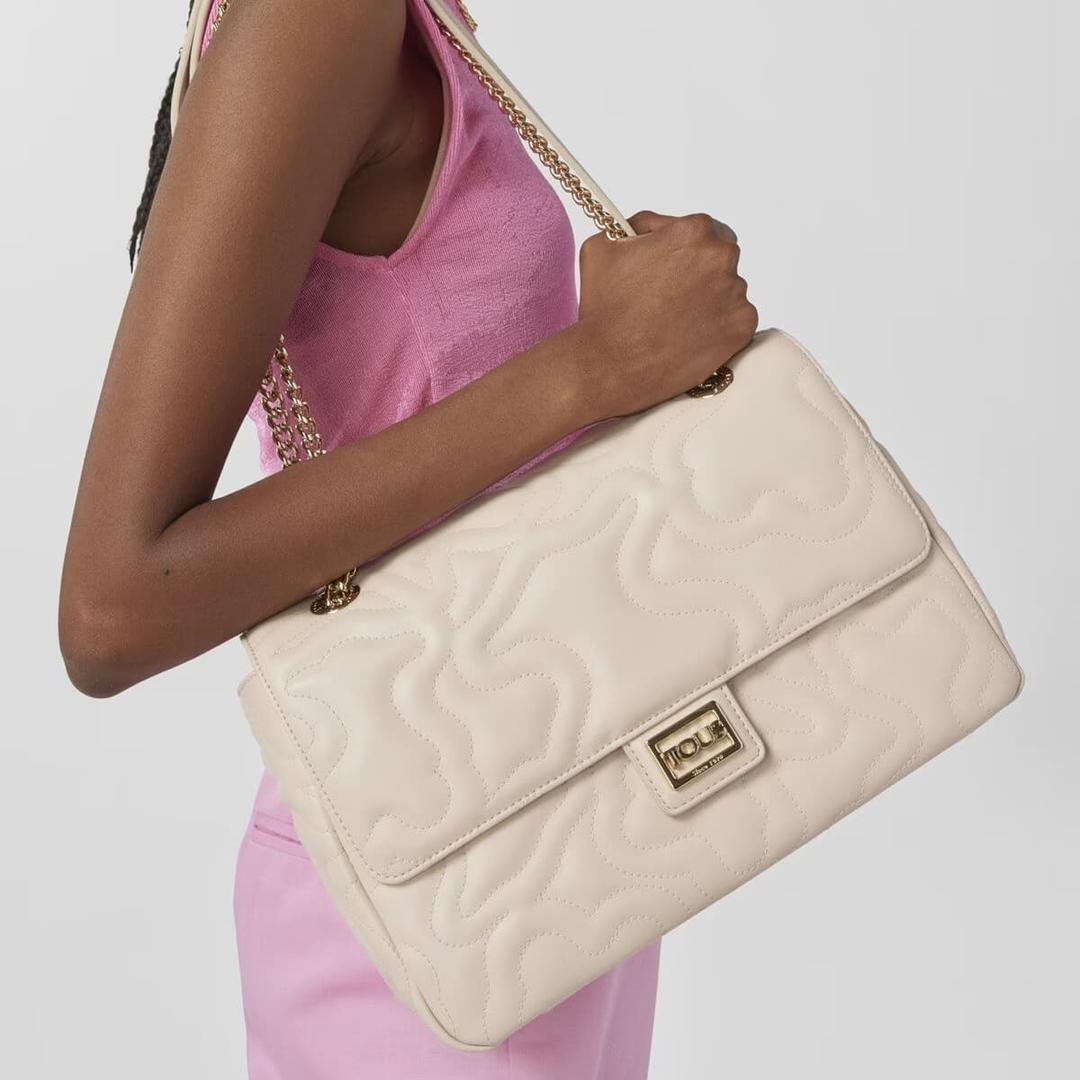 El bolso de hombro modelo Kaos Dream Negra de Tous