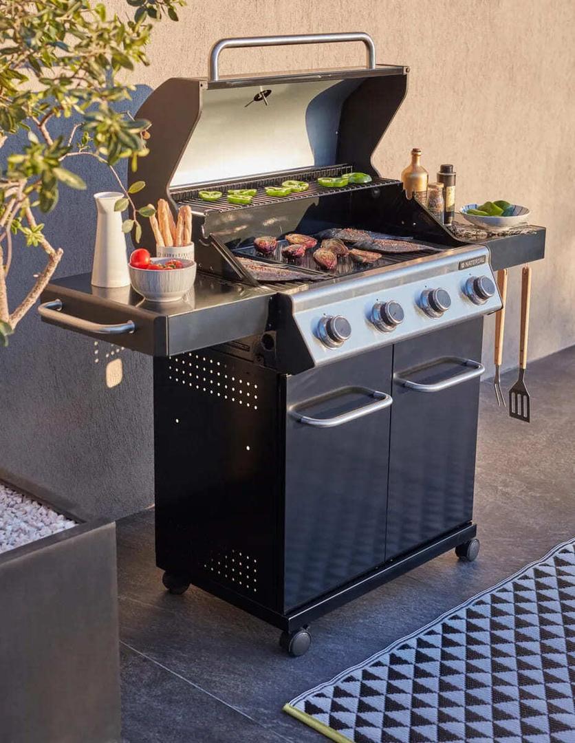 La barbacoa de gas NATERIAL Kenton de 4 quemadores y 14 kW de potencia de Leroy Merlin