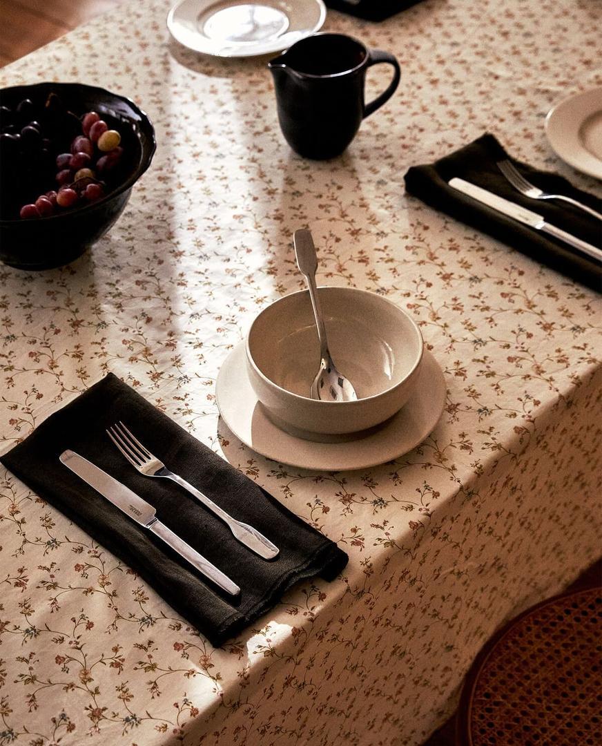 Mantel de algodón con estampado floral