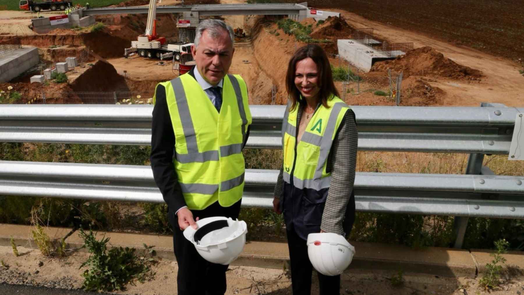 José Luis Sanz y Rocío Díaz visitan las obras de la línea 3 del Metro de Sevilla