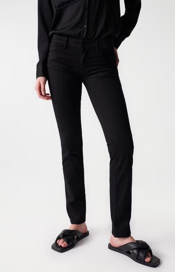 Los pantalones vaqueros push up de mujer Wonder slim de tiro medio de Salsa en El Corte Inglés