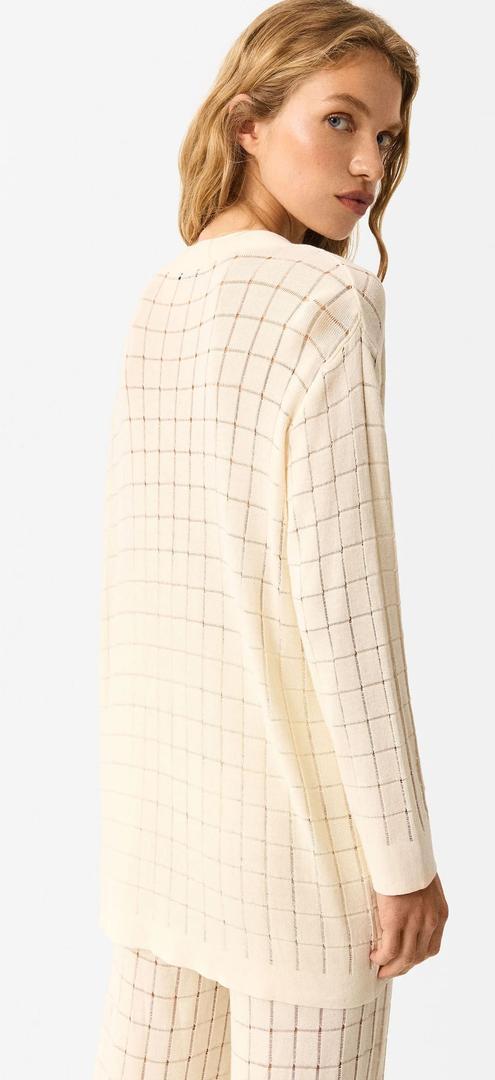 El nuevo cárdigan de punto Pointelle de color crudo de Parfois