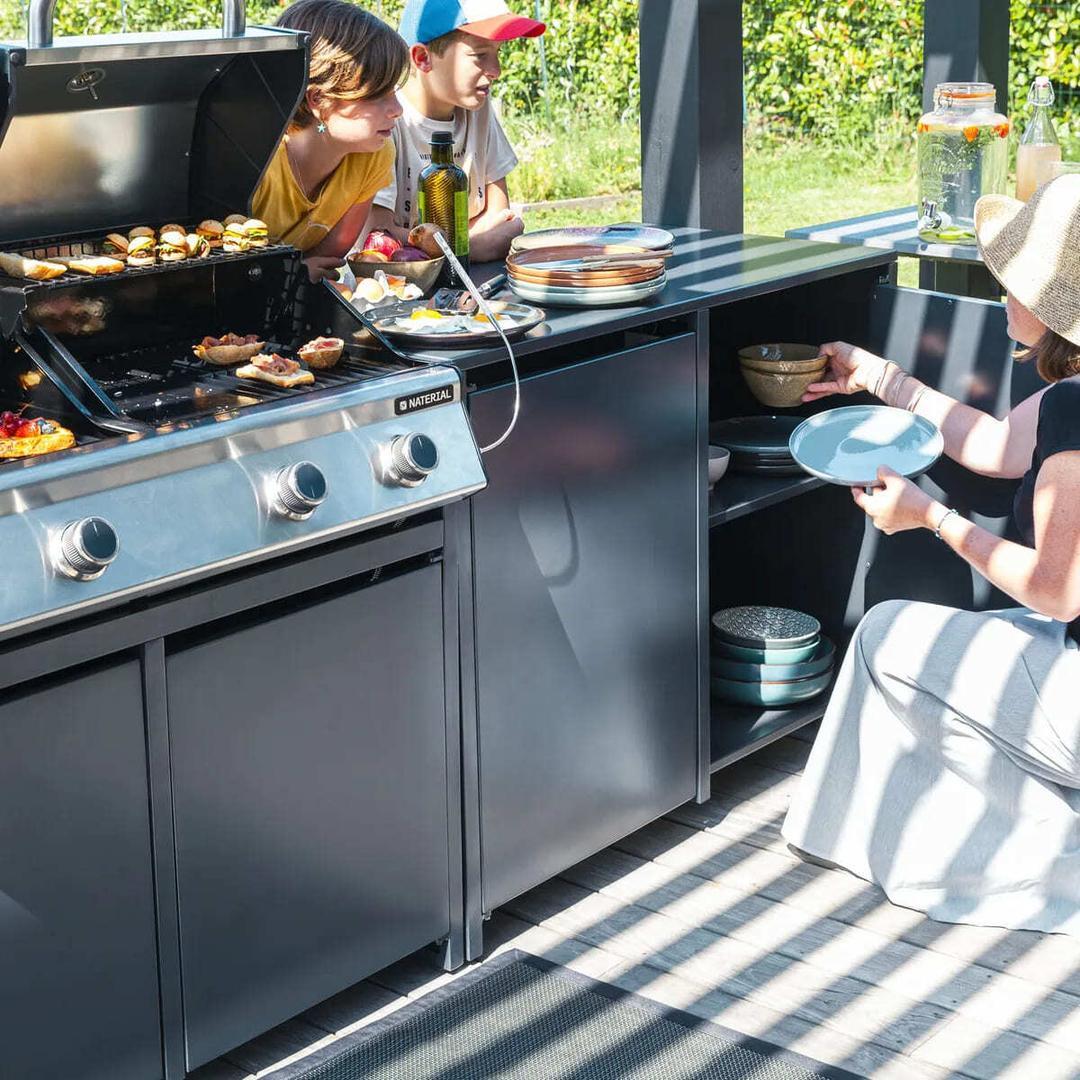 La cocina exterior Europa 5 con módulos NATERIAL completa de Leroy Merlin