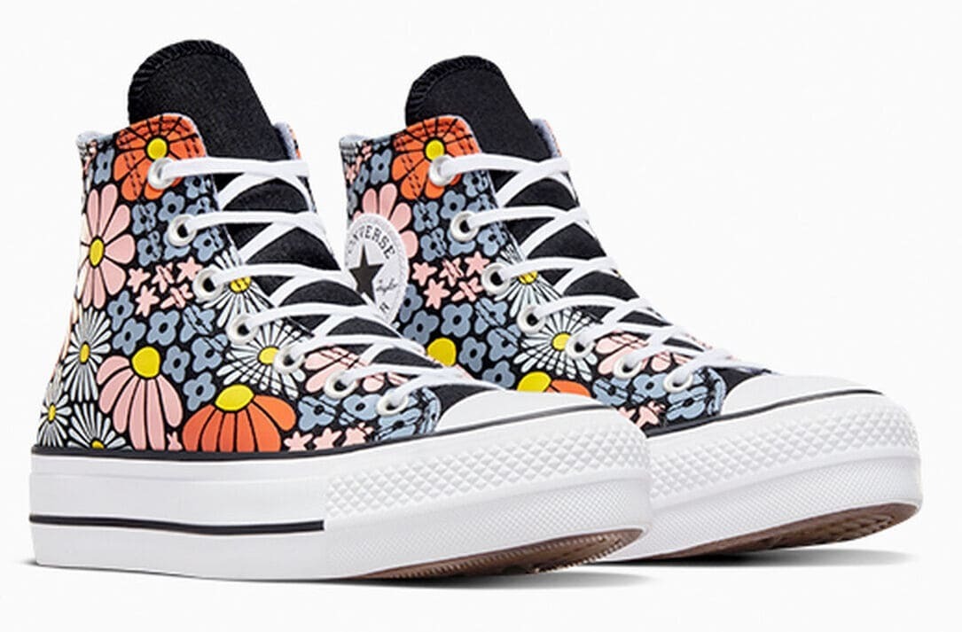 Las nuevas zapatillas Chuck Taylor All Star Lift Platform Floral de edición limitada de Converse