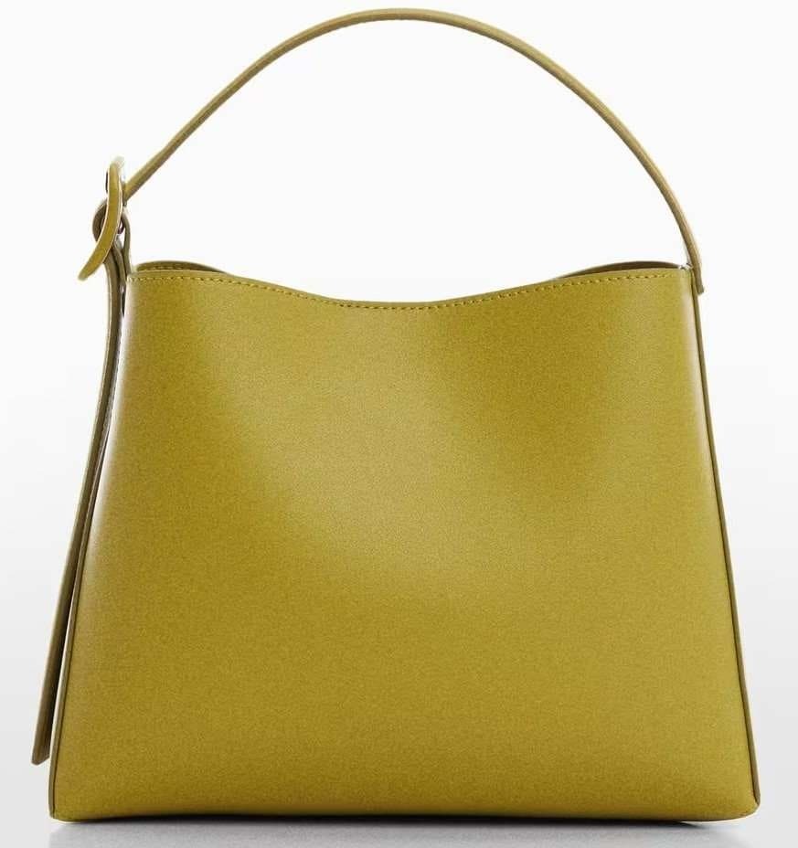 Bolso shopper detalle hebilla de Mango