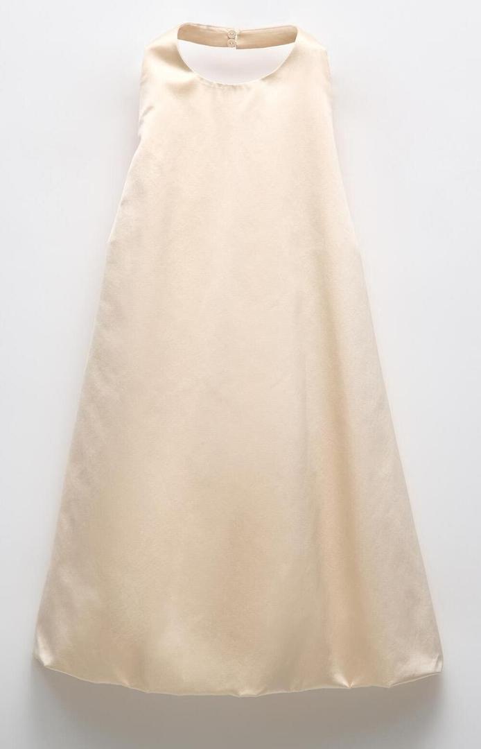 El nuevo vestido halter globo ZW Collection de Zara