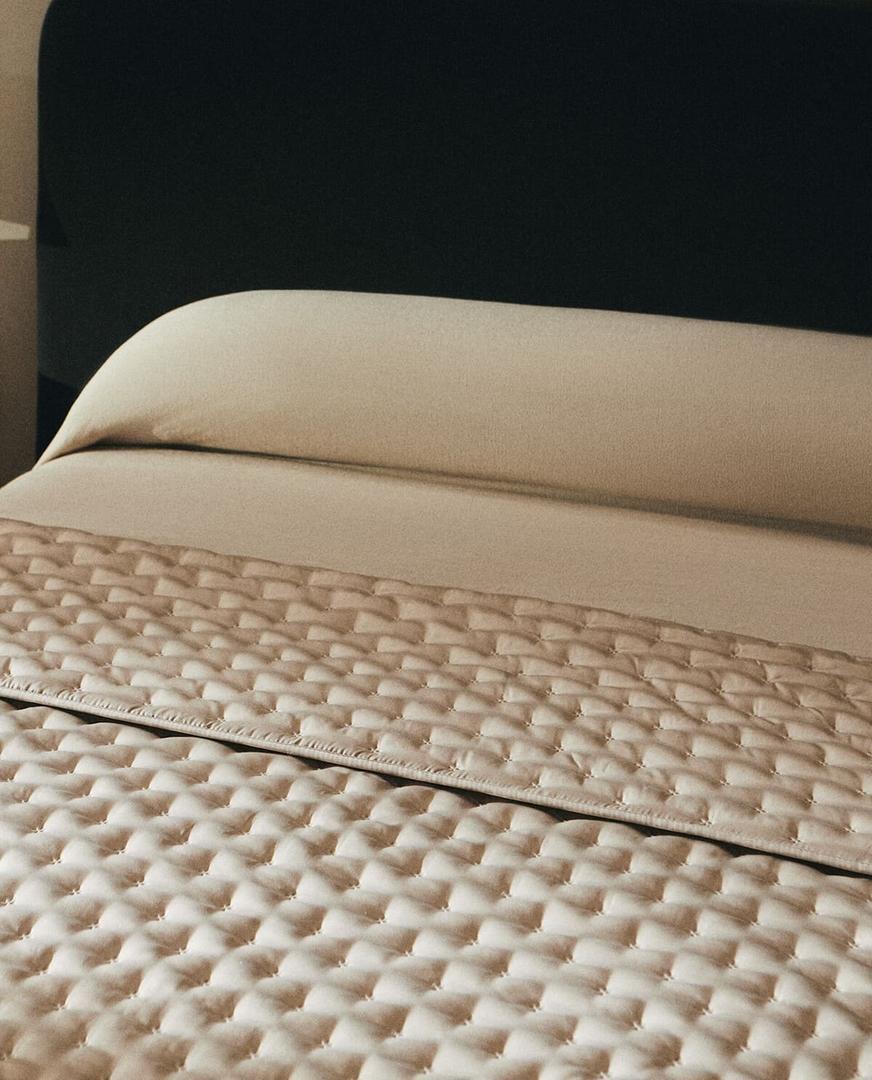 Edredón satinado liso