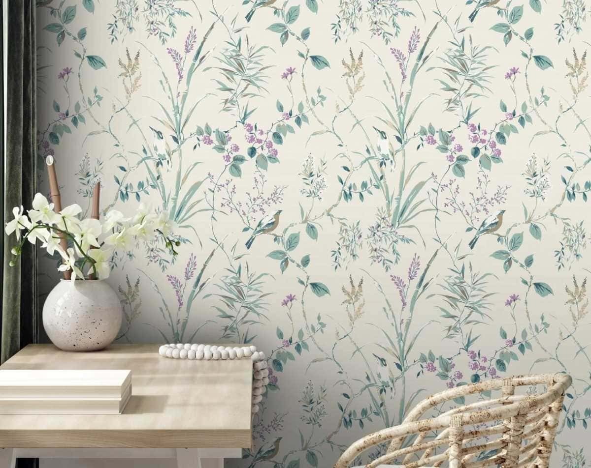 Papel pintado lavable de ramas flores y pájaros estilo romántico de Leroy Merlin