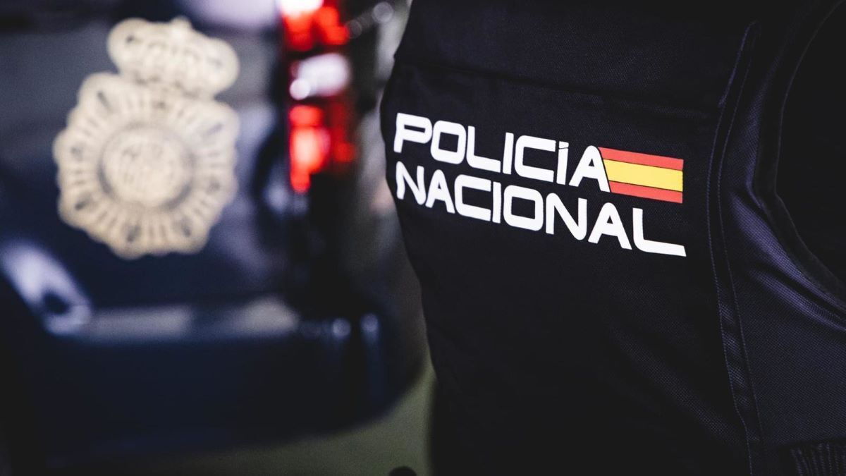 Un agente de la Policía Nacional en una foto de archivo