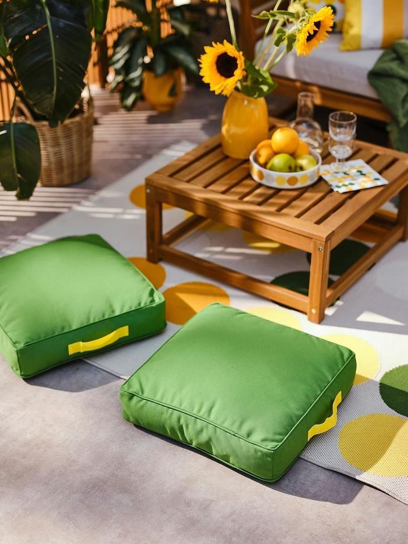 El nuevo cojín de suelo verde BRÖGGAN de edición limitada de Ikea