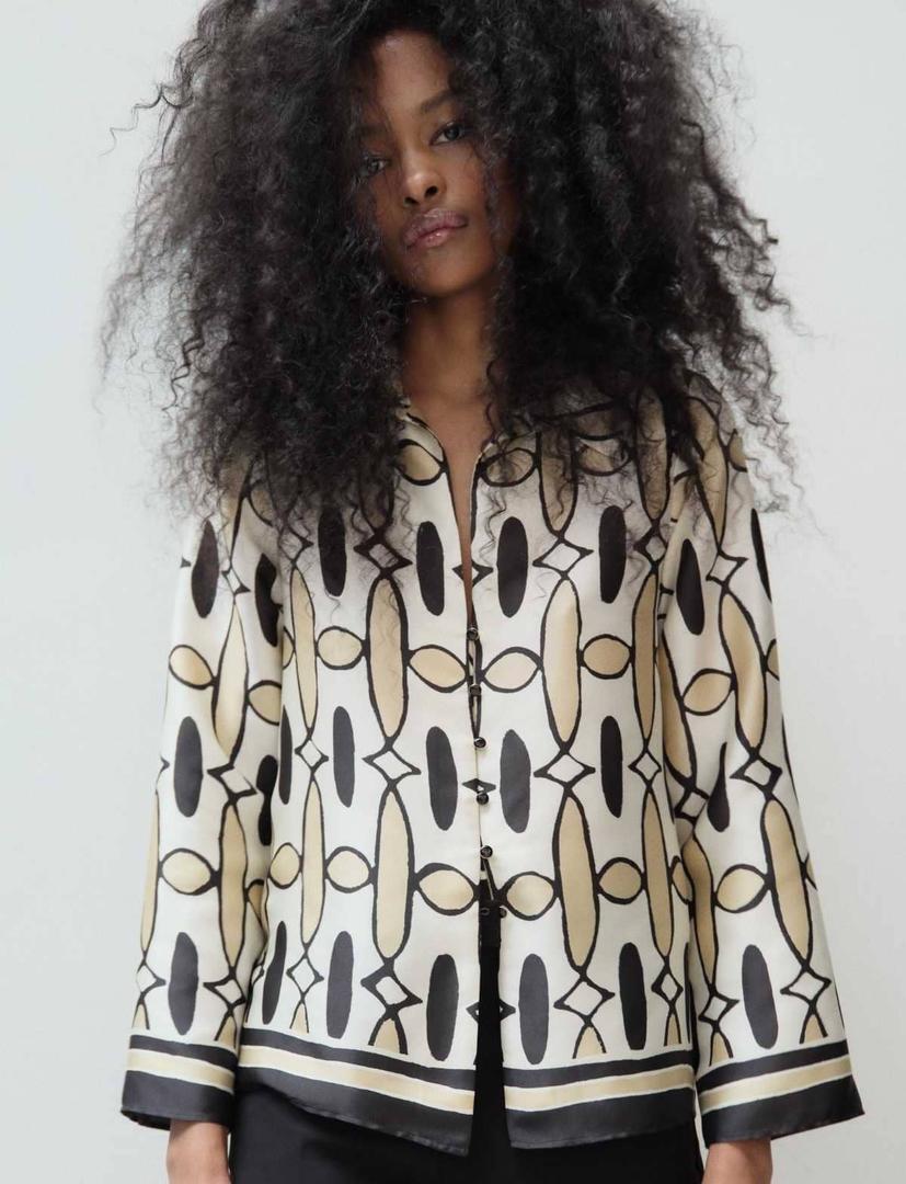 Camisa estampado geométrico de Zara
