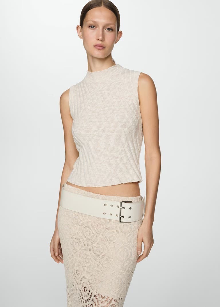 La nueva falda midi de crochet de Mango