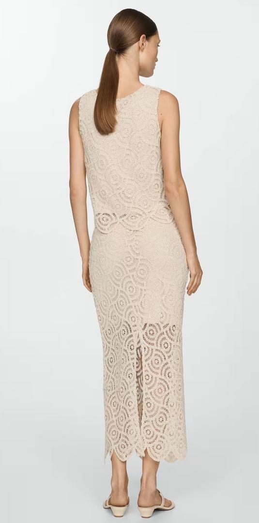 La nueva falda midi de crochet de Mango