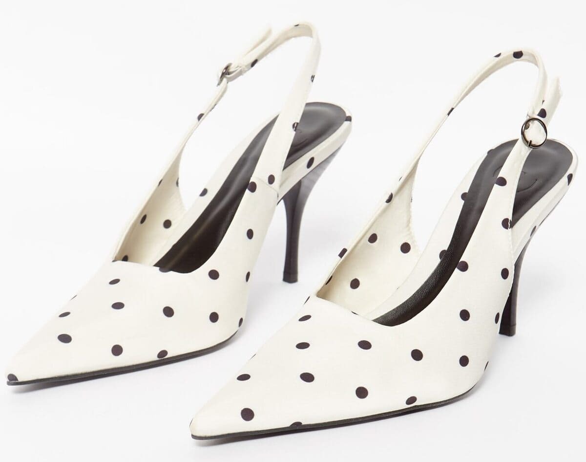 Los zapatos de tacón Stiletto Imagen Lunares de Sfera