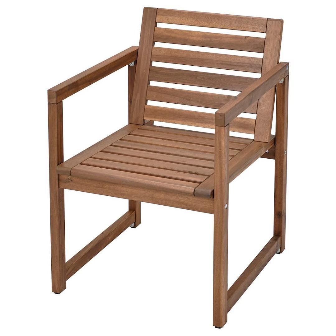 La silla con reposabrazos de exterior NÄMMARÖ de Ikea
