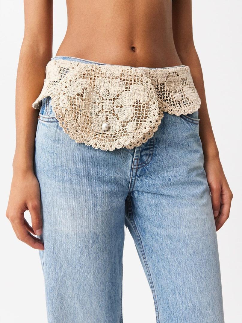 El bolso riñonera de crochet de Parfois