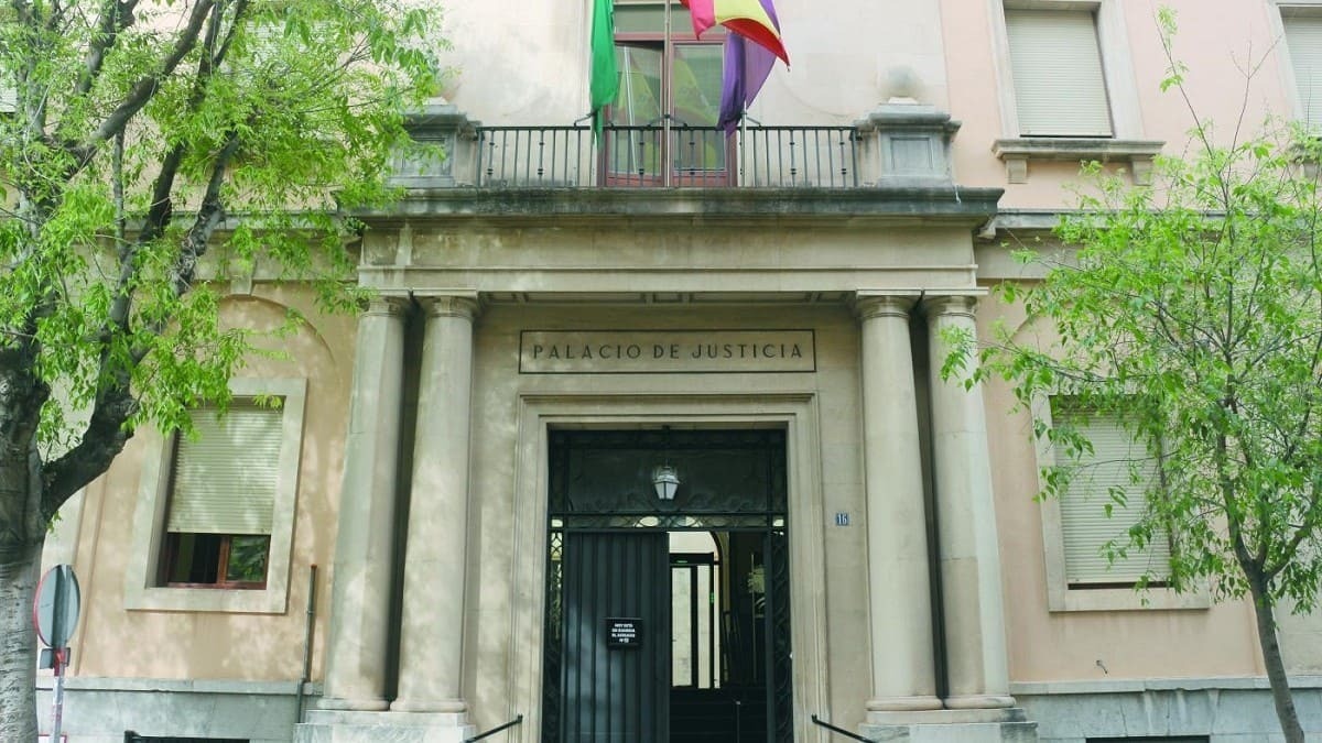 Fachada de la Audiencia Provincial de Jaén