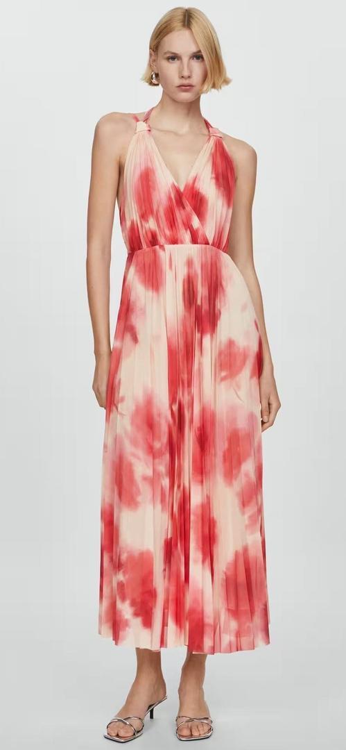 Vestido plisado estampado de Mango