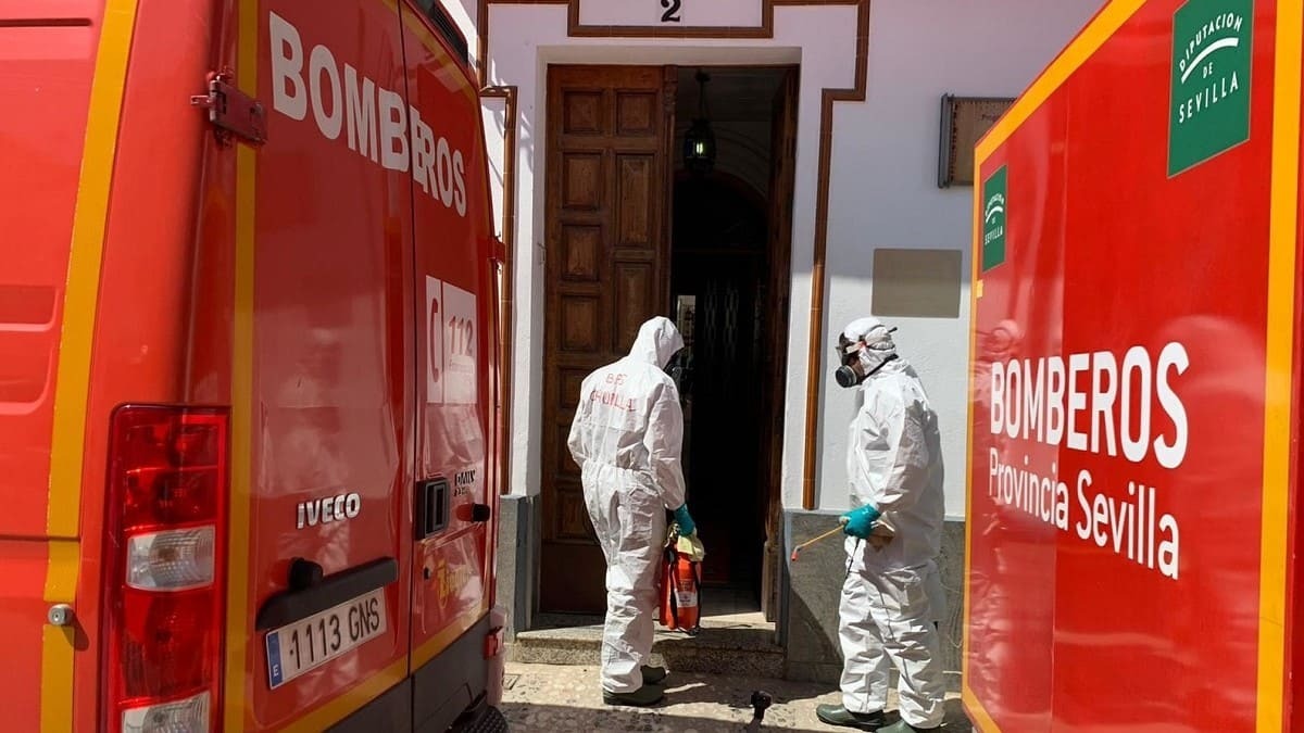 Bomberos del Parque de Sanlúcar la Mayor