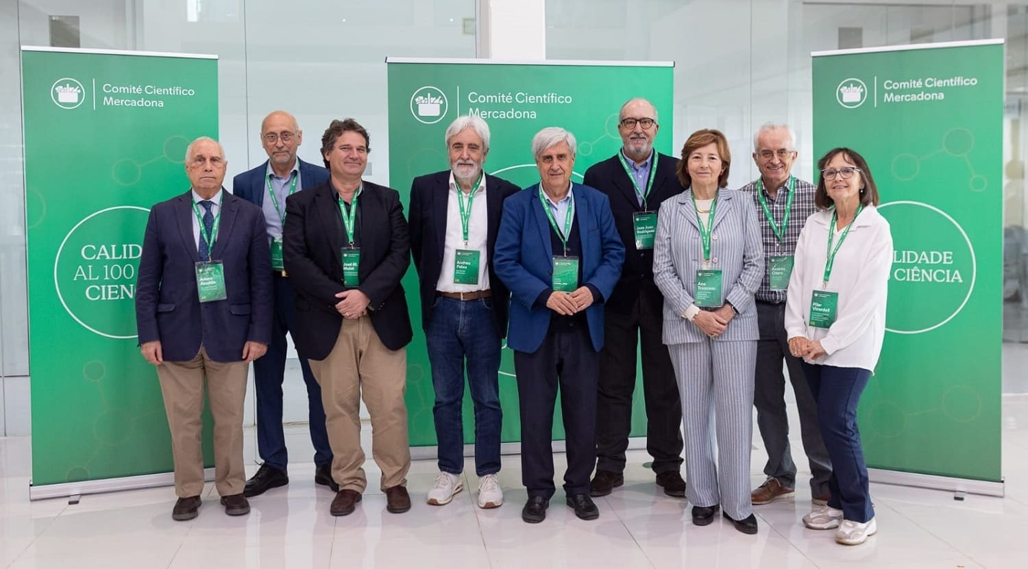 Miembros del Comité Científico de España