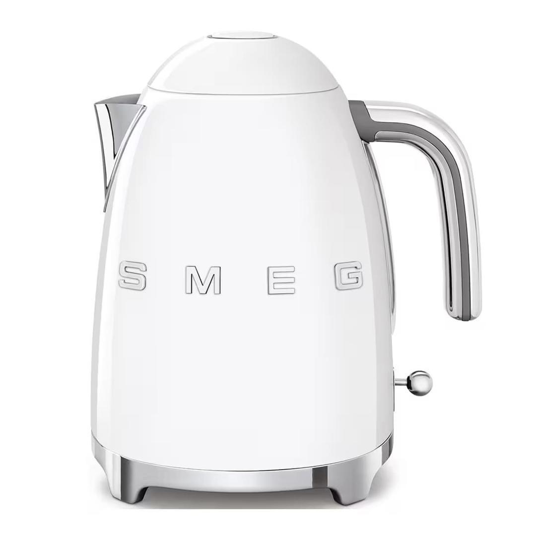 El nuevo hervidor de agua Smeg 50's Style con capacidad de 1,7 litros en El Corte Inglés