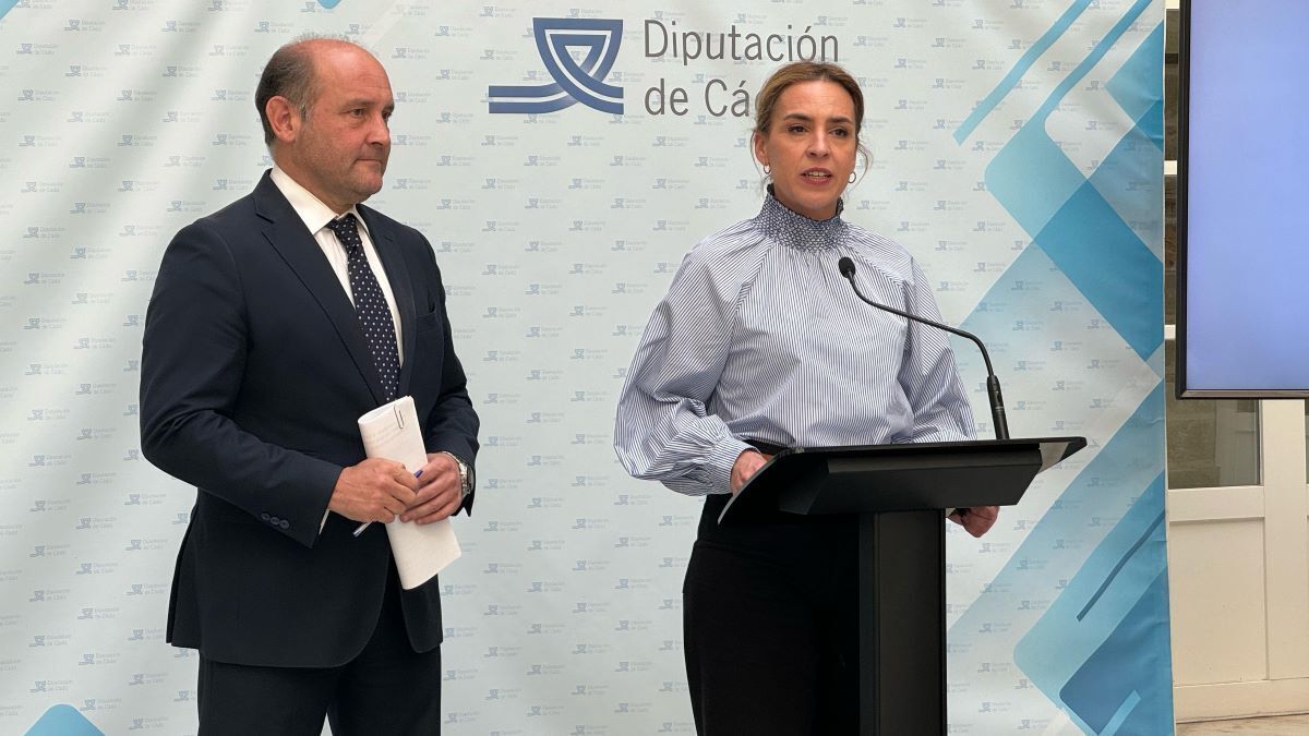 Almudena Martínez presenta el programa ‘45 años, 45 municipios’ | Rafa Domínguez