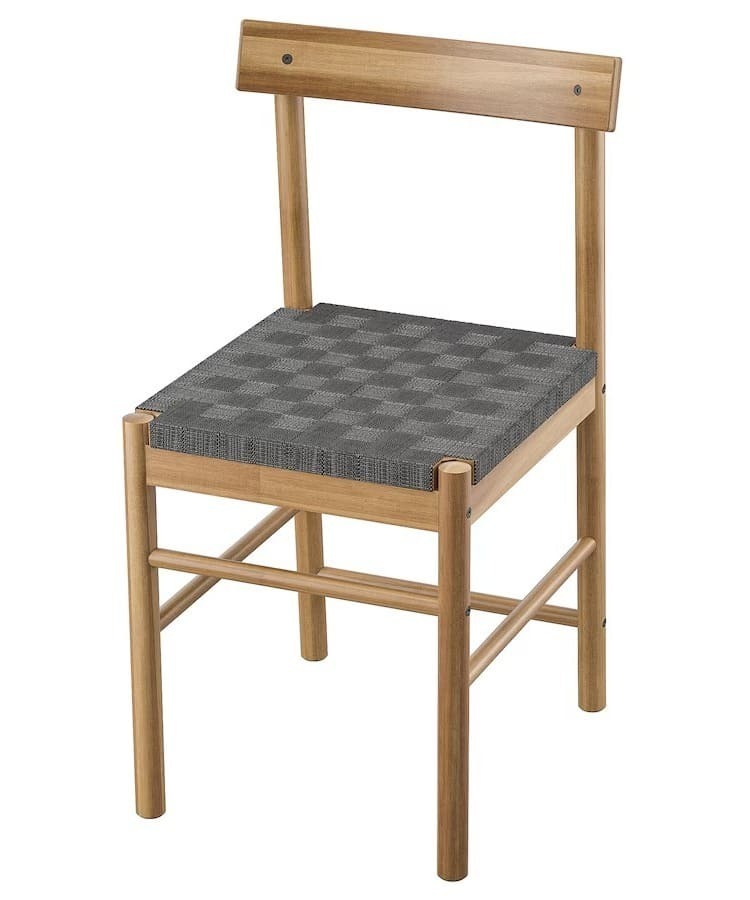 La silla de acacia NACKANÄS de Ikea