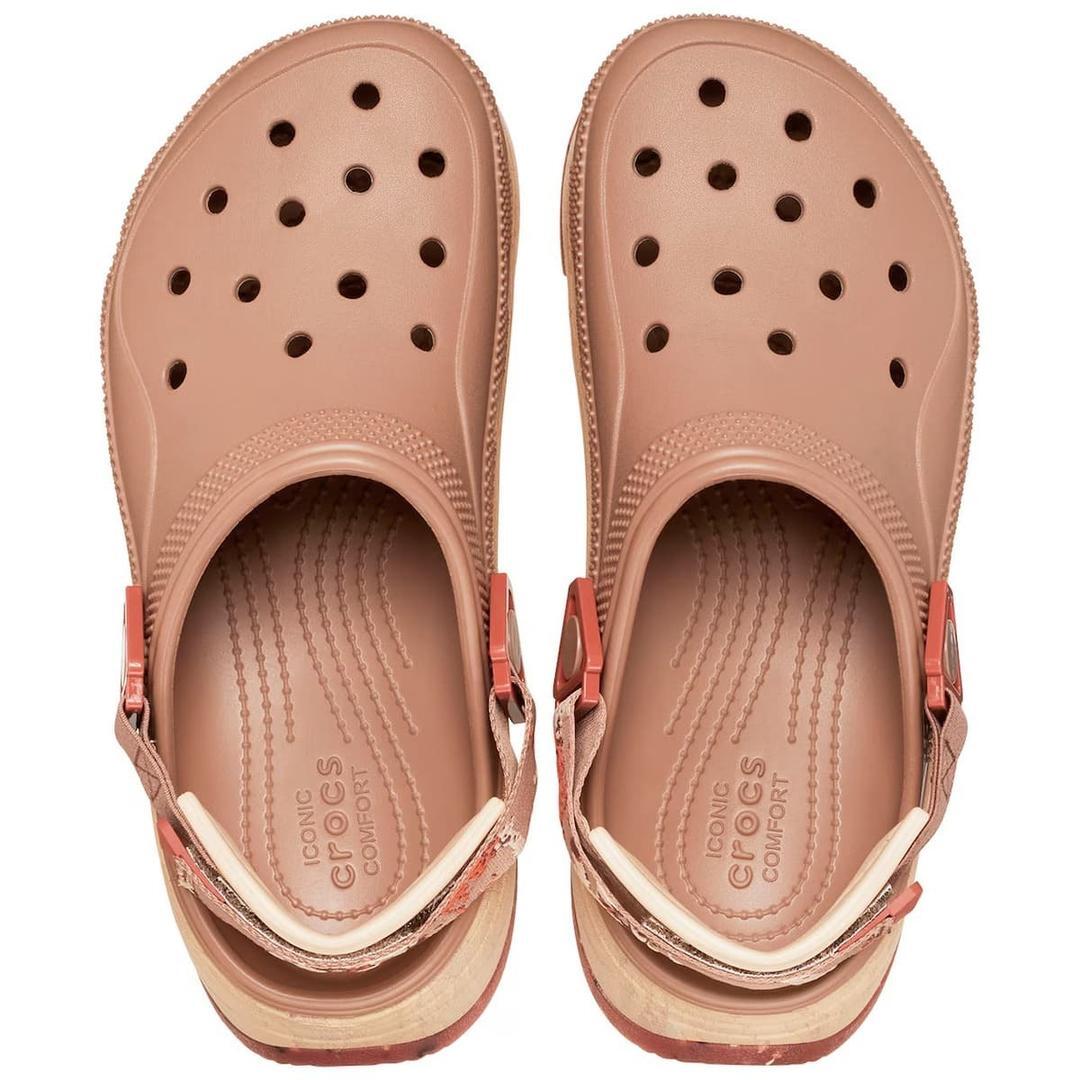 Los zuecos unisex Hiker Xscape Marbled Clog U Crocs en El Corte Inglés