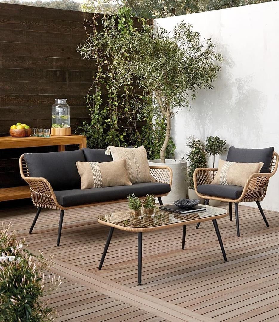 El conjunto de muebles de jardín de bambú Jable de El Corte Inglés