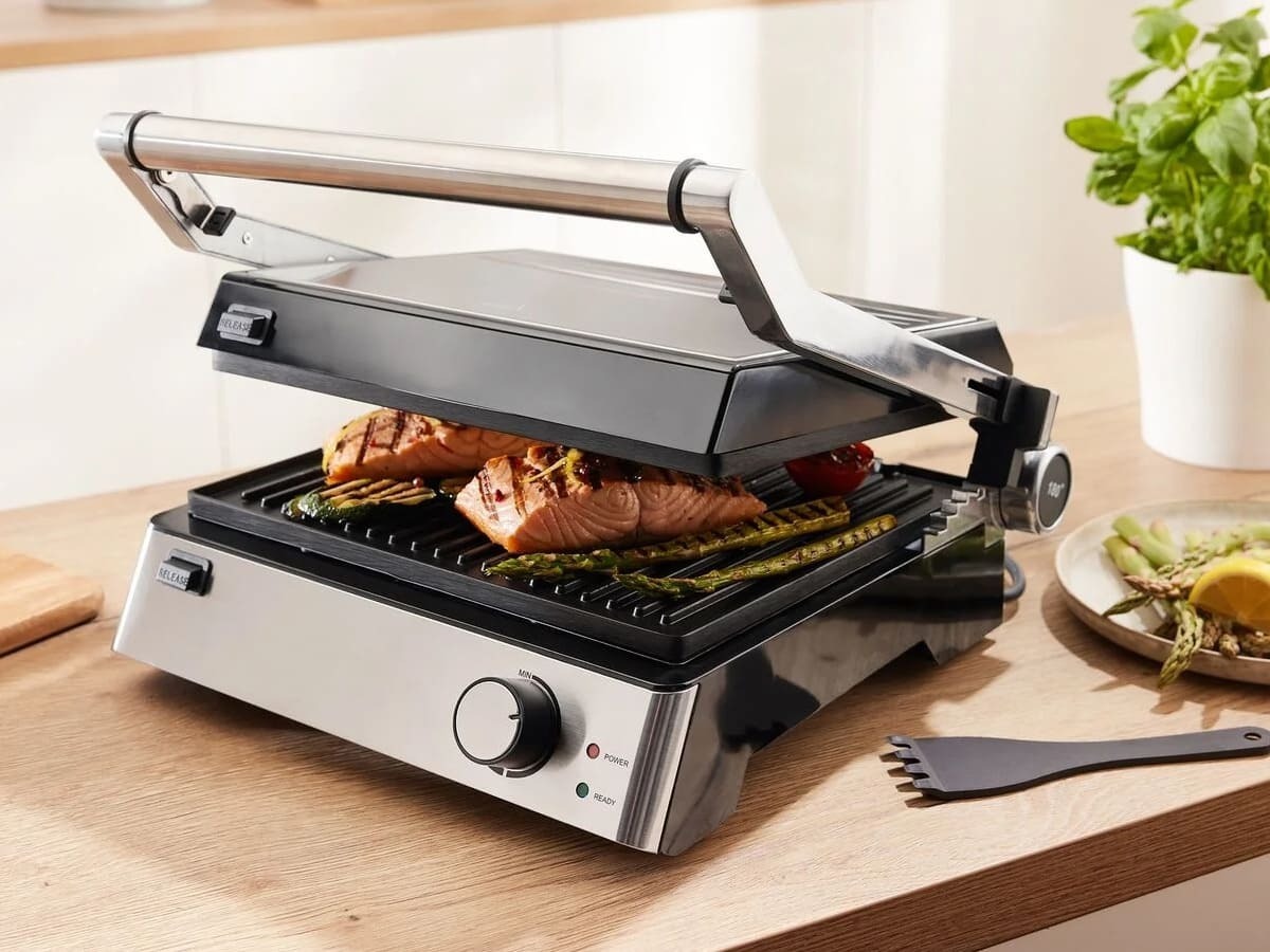 La parrilla de contacto de acero inoxidable de Lidl