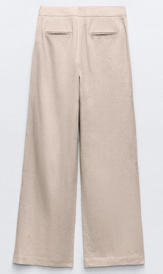 El pantalón pareo con cruce y lino de Zara