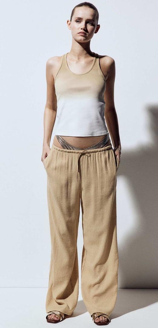 Pantalón de crepé sin cierre de H&M