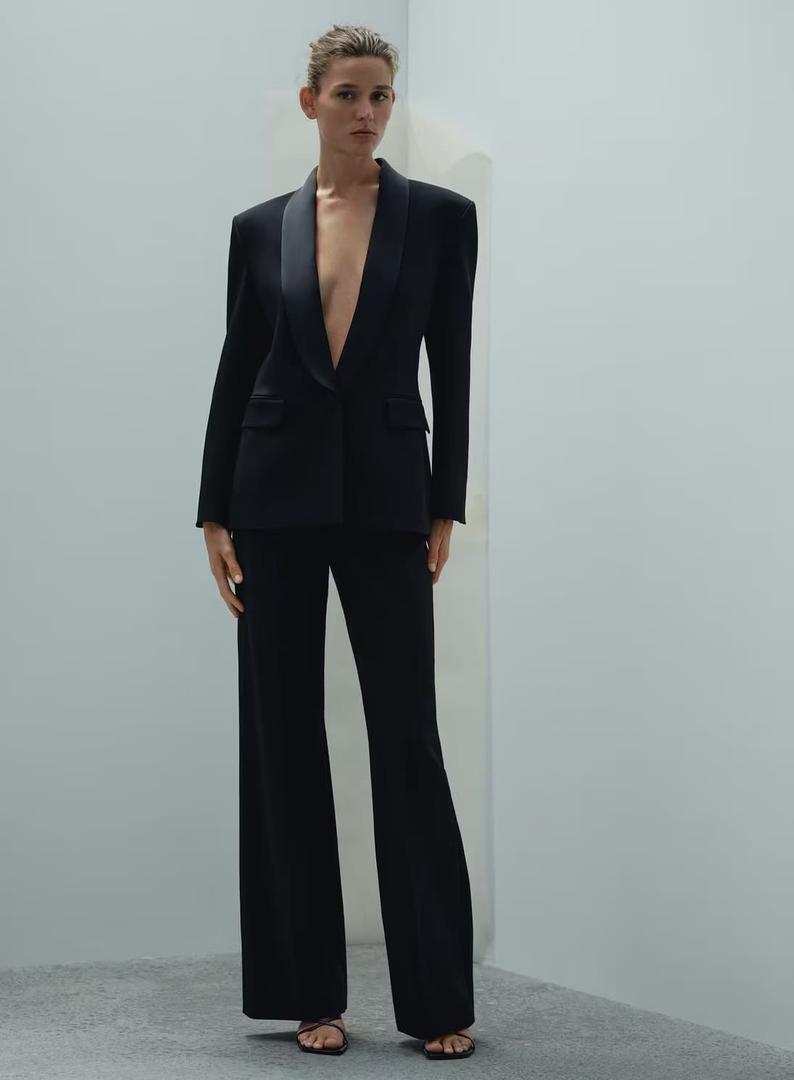 El look de dos piezas chaqueta y pantalón Capsule de Mango