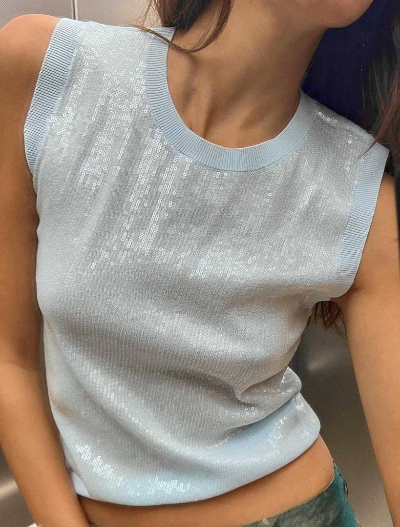 Top sisa punto lentejuelas de Zara