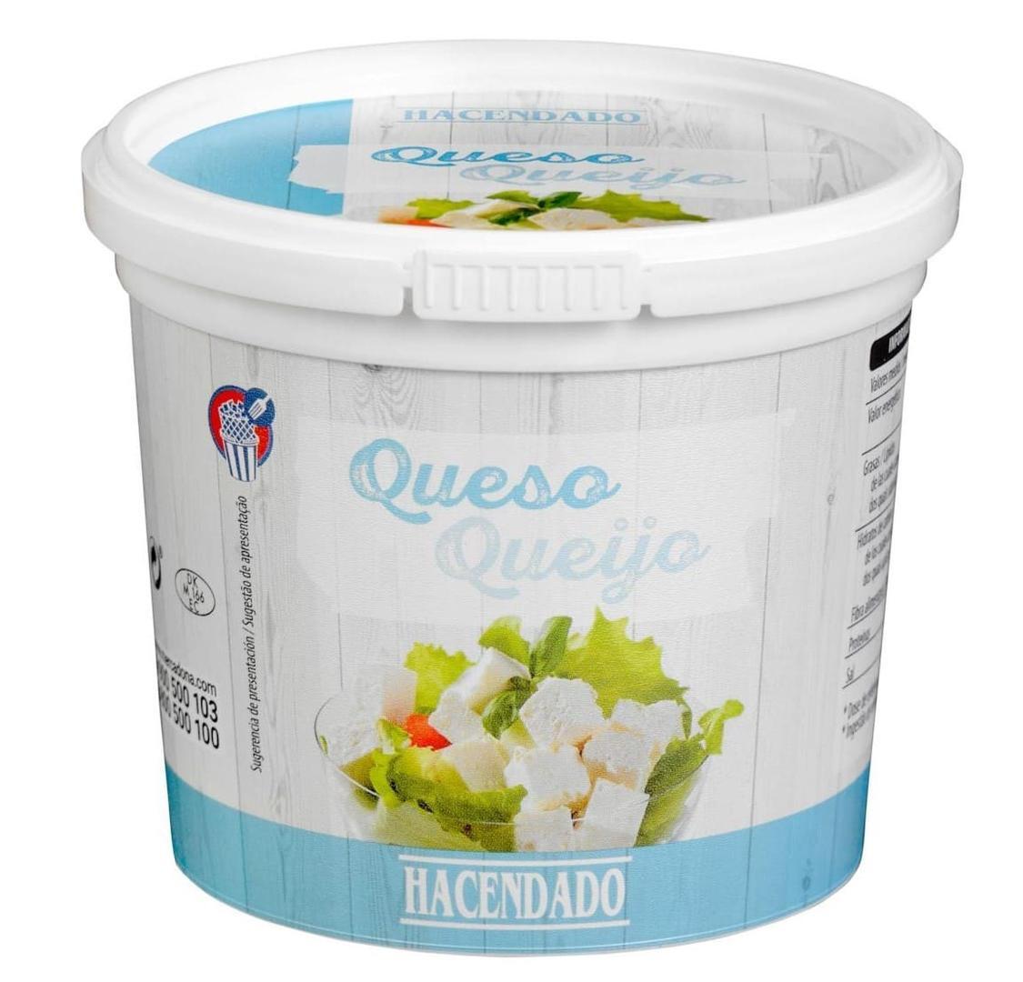 Queso fresco de vaca para ensaladas Hacendado