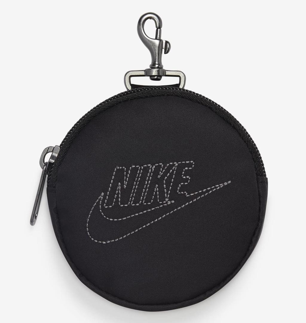 El bolso de doble asa modelo Sportswear Futura Luxe de Nike