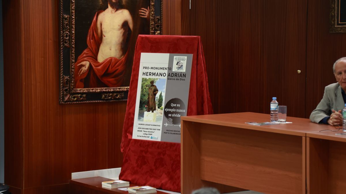 Presentación de la comisión Pro-Monumento al Hermano Adrián | Cristo García