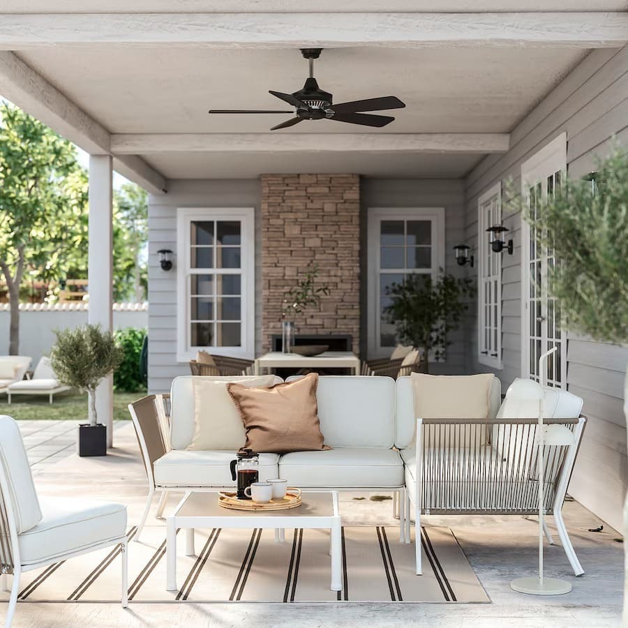 El sofá de 3 plazas esquinero exterior de color blanco y beige SEGERÖN de Ikea